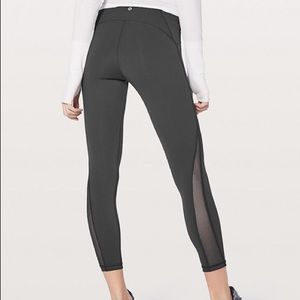 Lululemon train times 7/8 deep coal